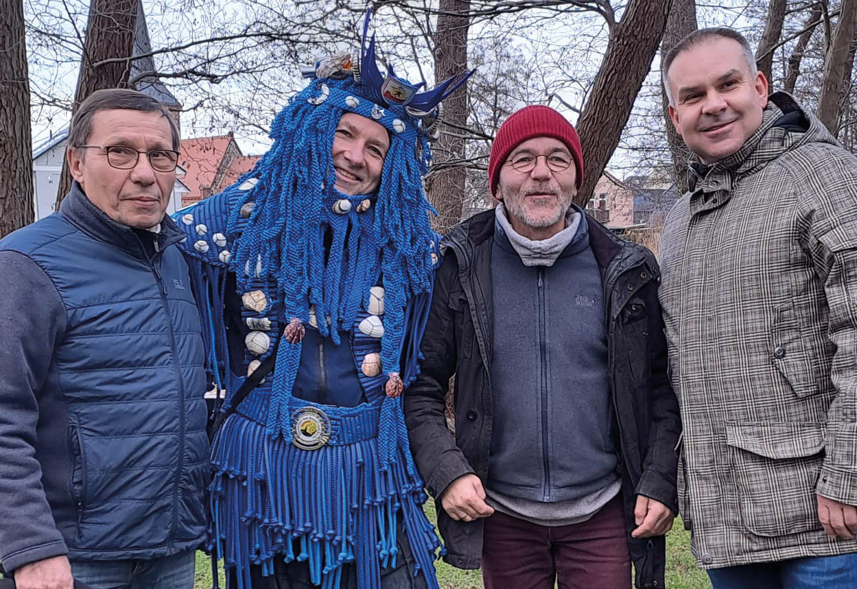 Zu Besuch beim Neujahrsschwimmen in Mühlstedt